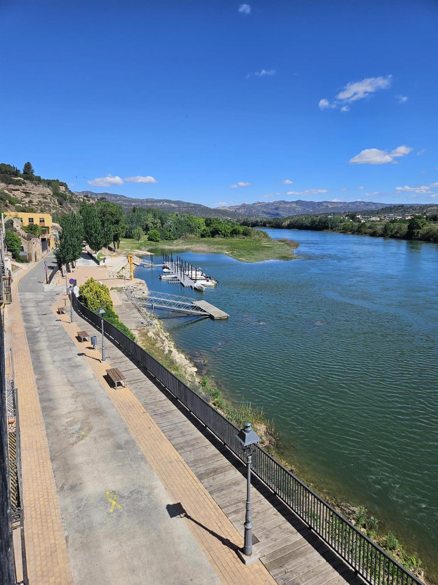 River Ebro Apartments Mora d'Ebre Εξωτερικό φωτογραφία